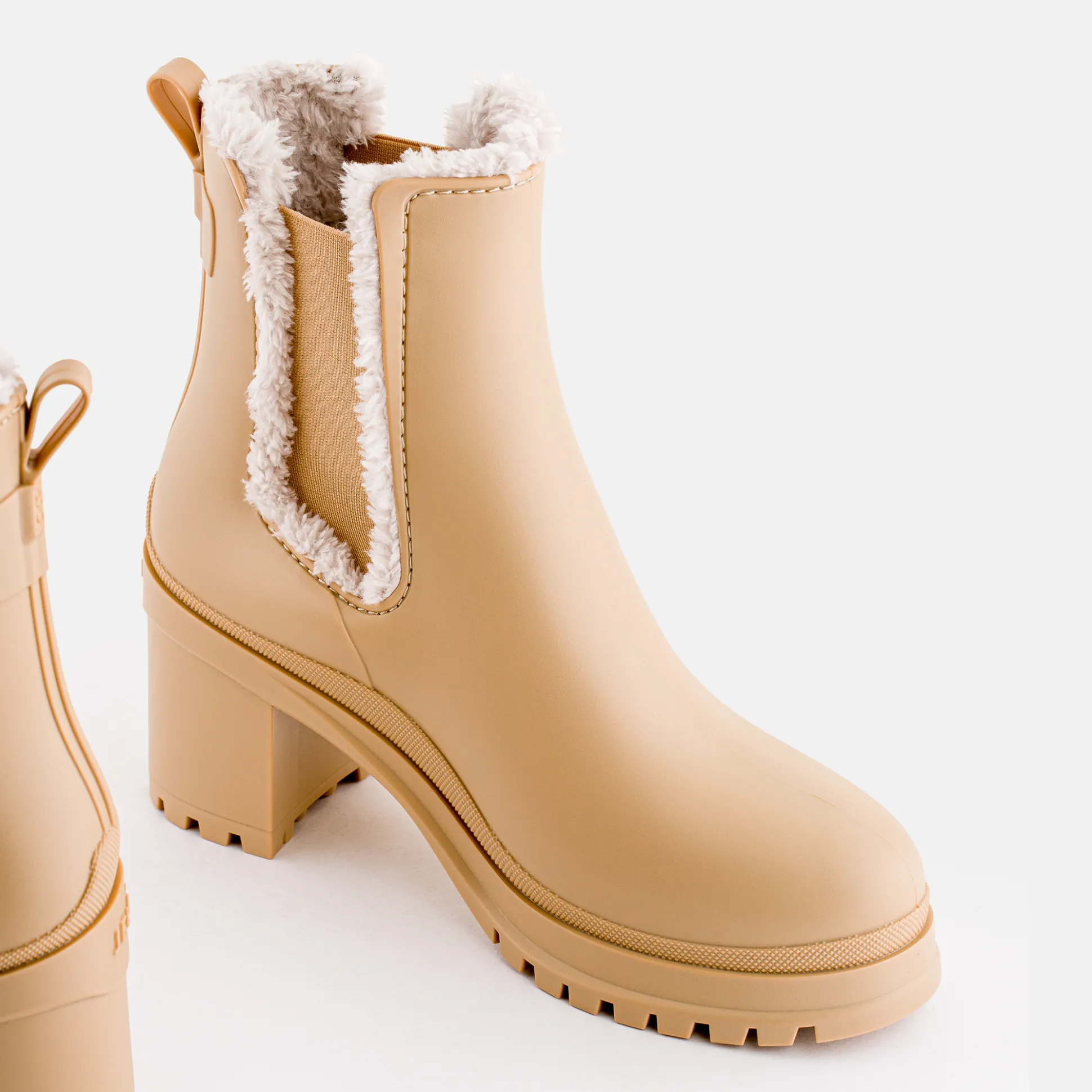 fran__4-2.webp Lemon Jelly Botas^Fran 02